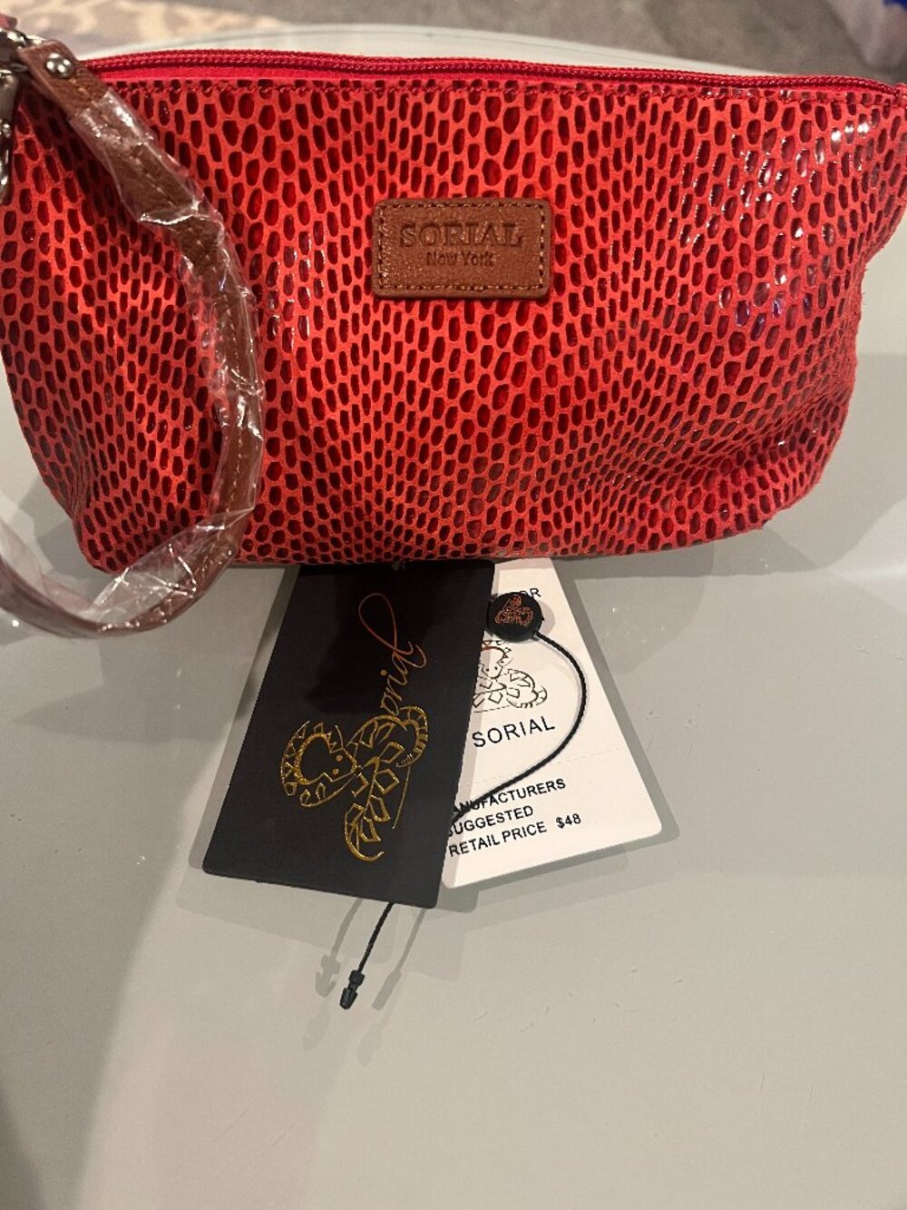Sorial New York NWT Cherry Red Snakeskin Wristlet Clutch Style SV101S
